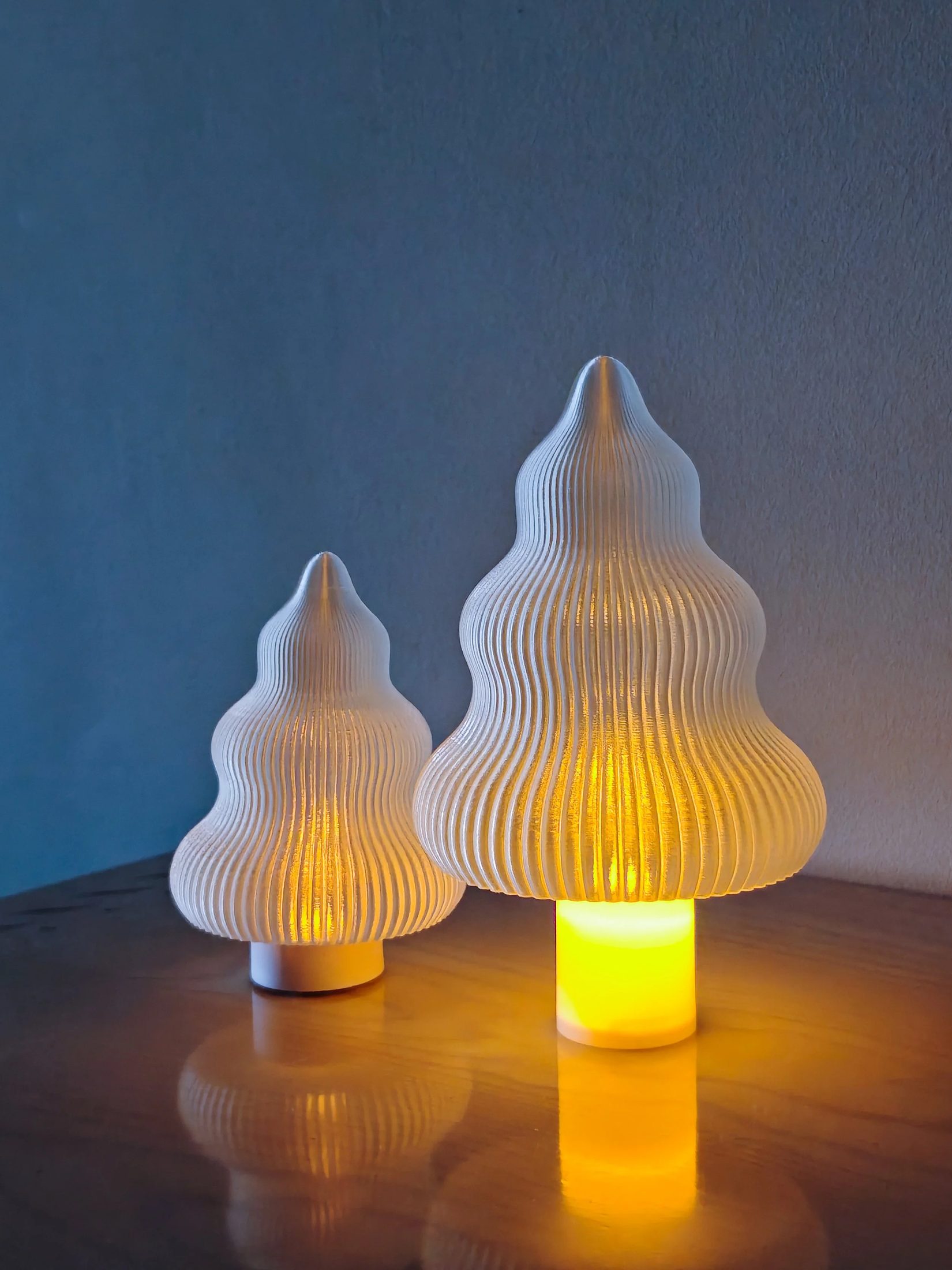 Candlelit Christmas Trees Set