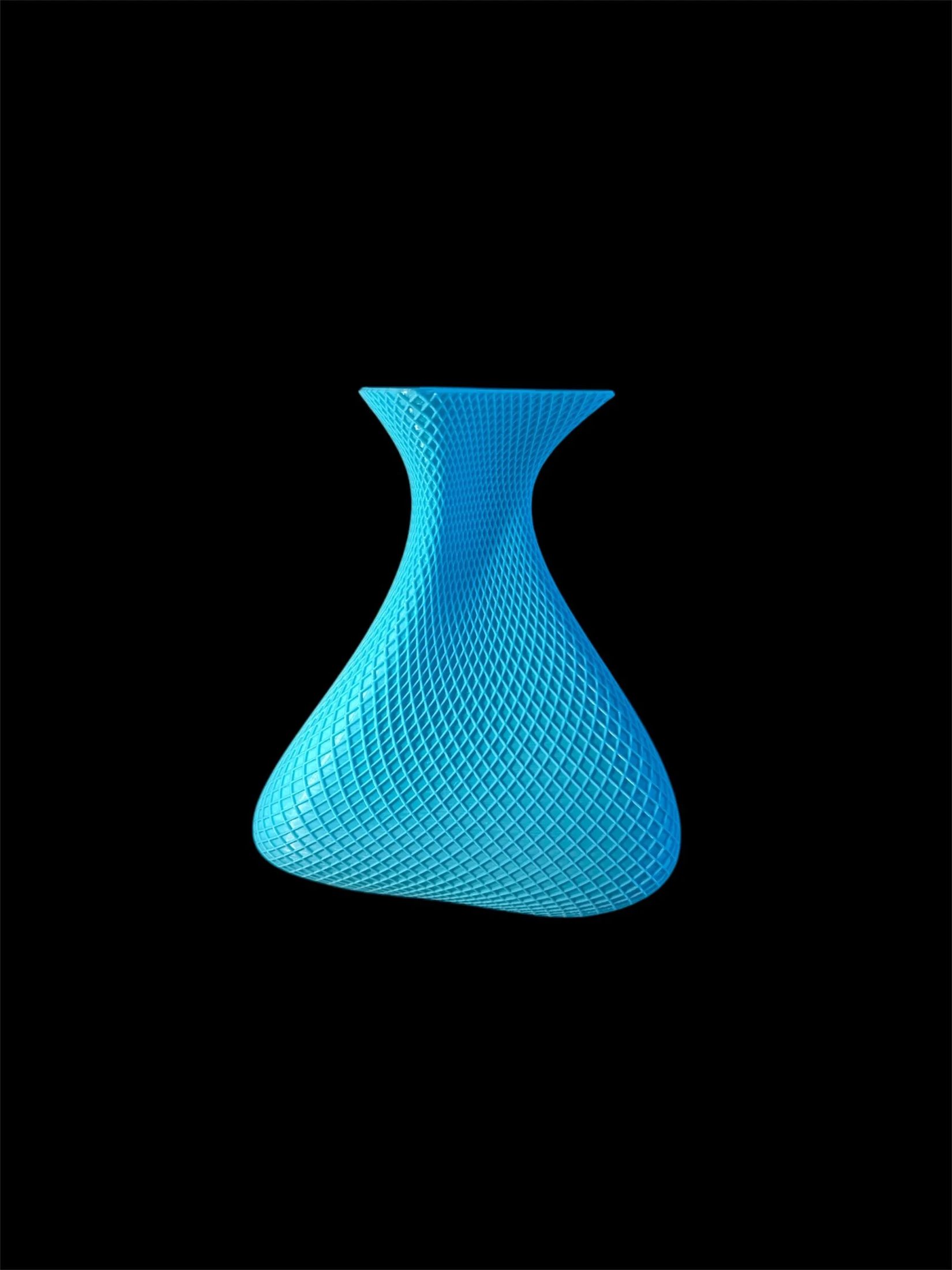 🏺 Double Striped Vase with Narrow Spout
