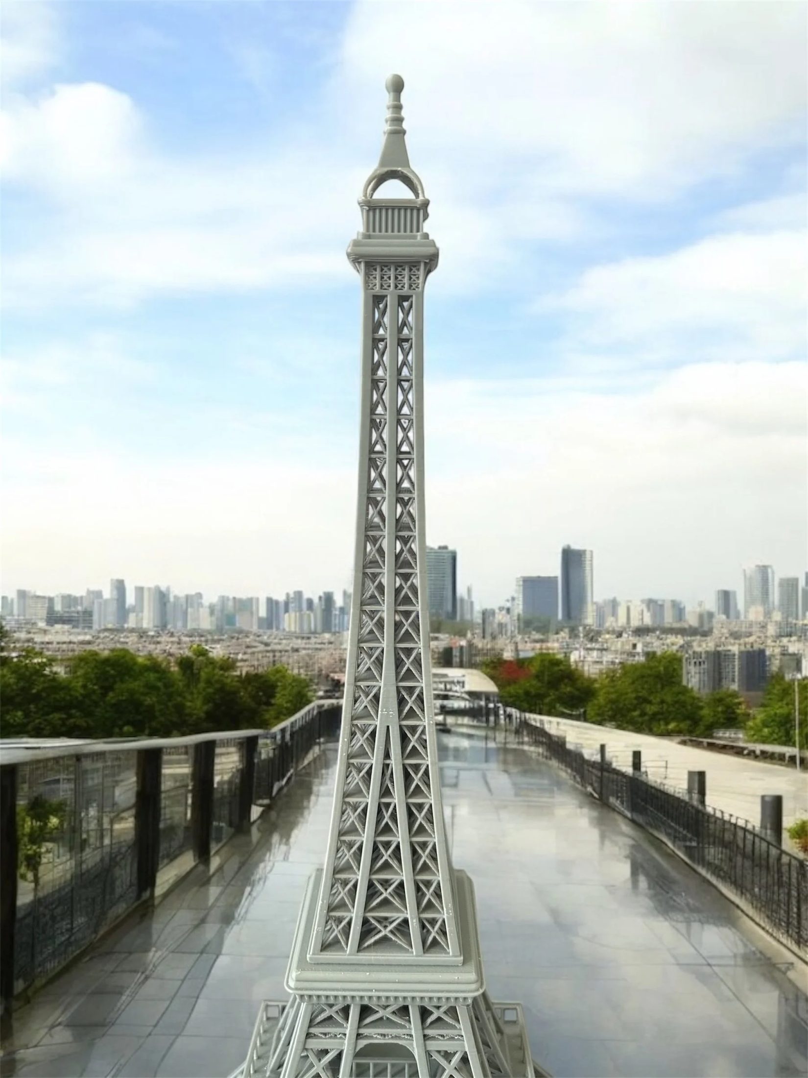 🗼Eiffel Tower Replica - Paris, France