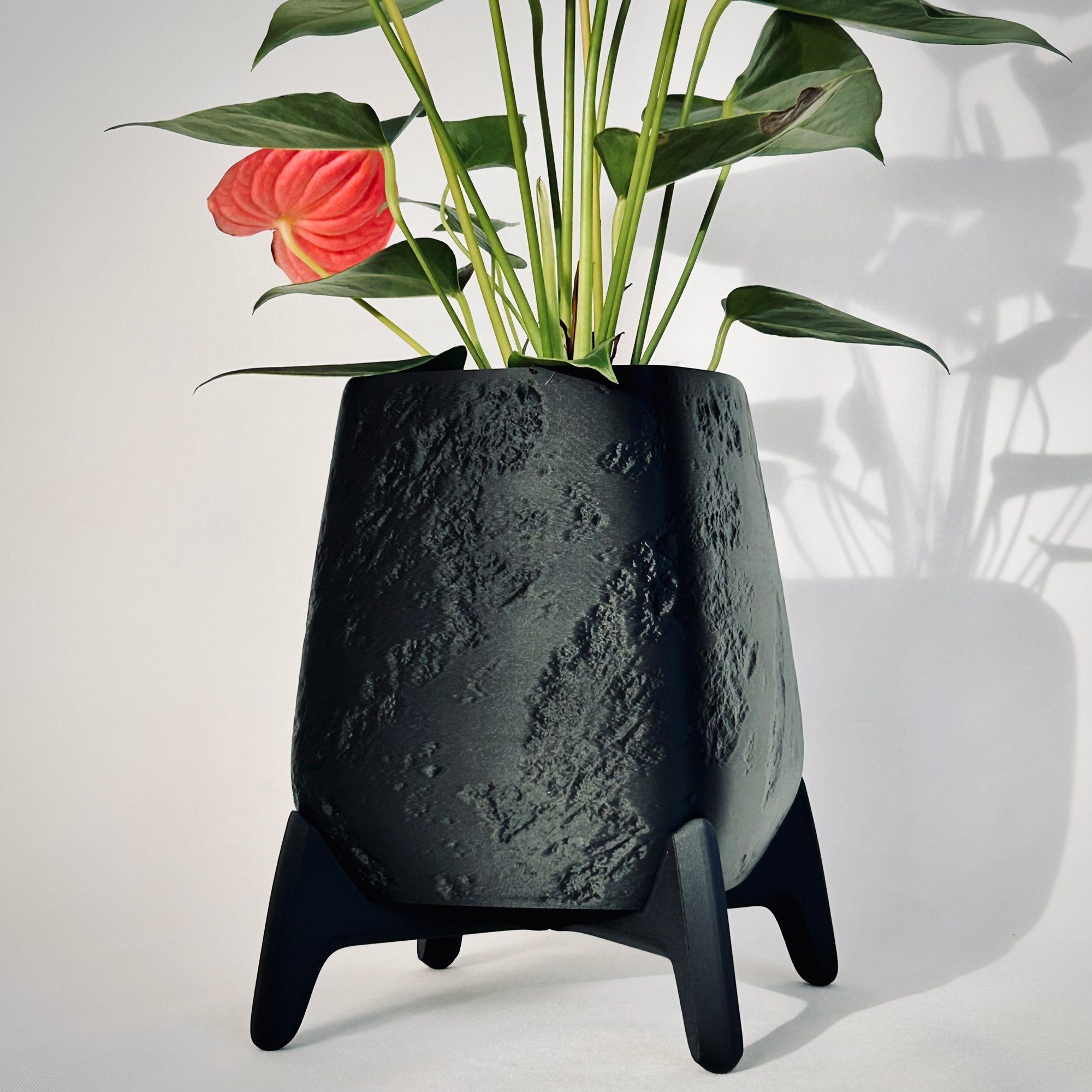 Standing Planter Pot
