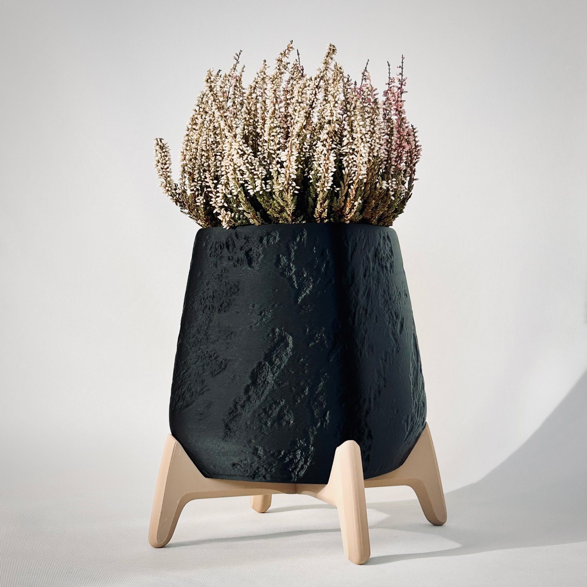 Standing Planter Pot