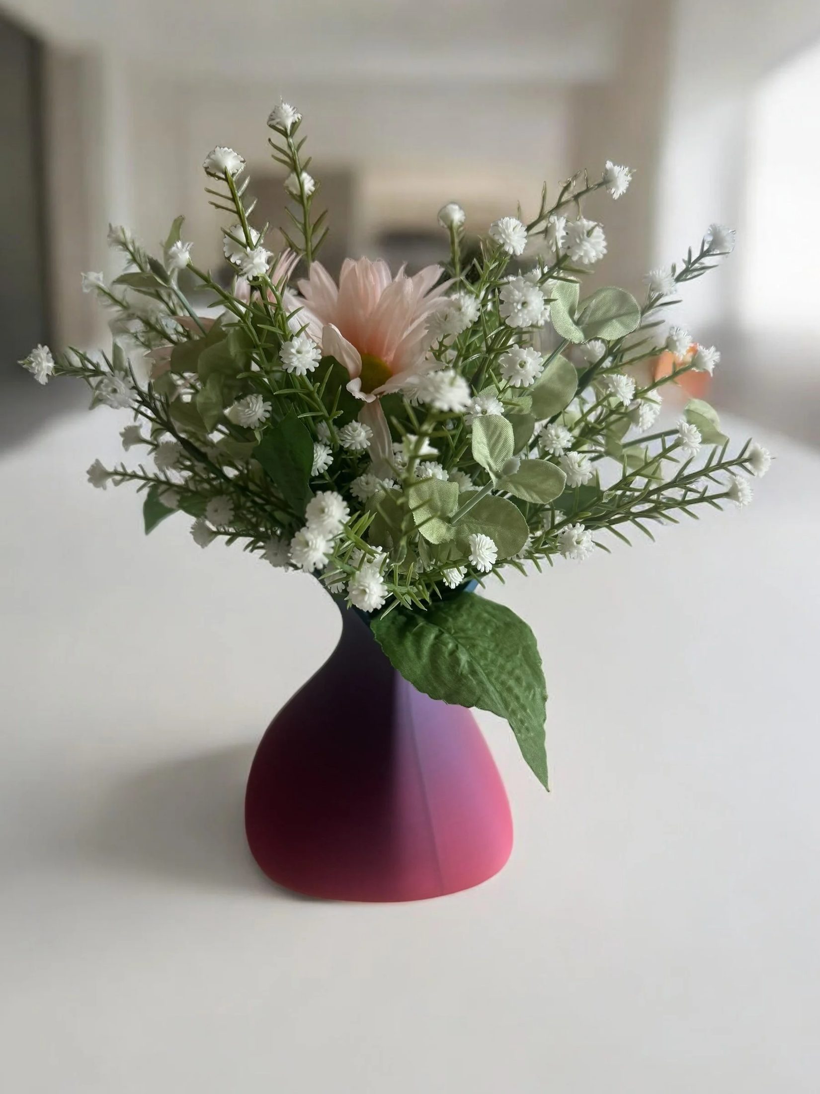 Uniform Shaped Vase With - Narrow Spout